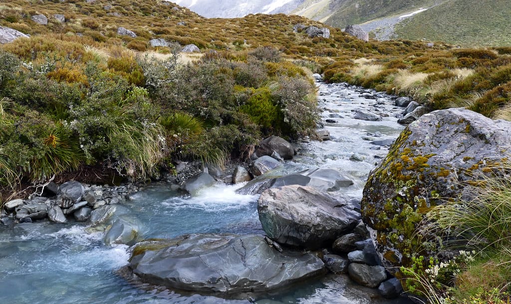 NextImg:How to Make the Most of Natural Spring Water on a Trail