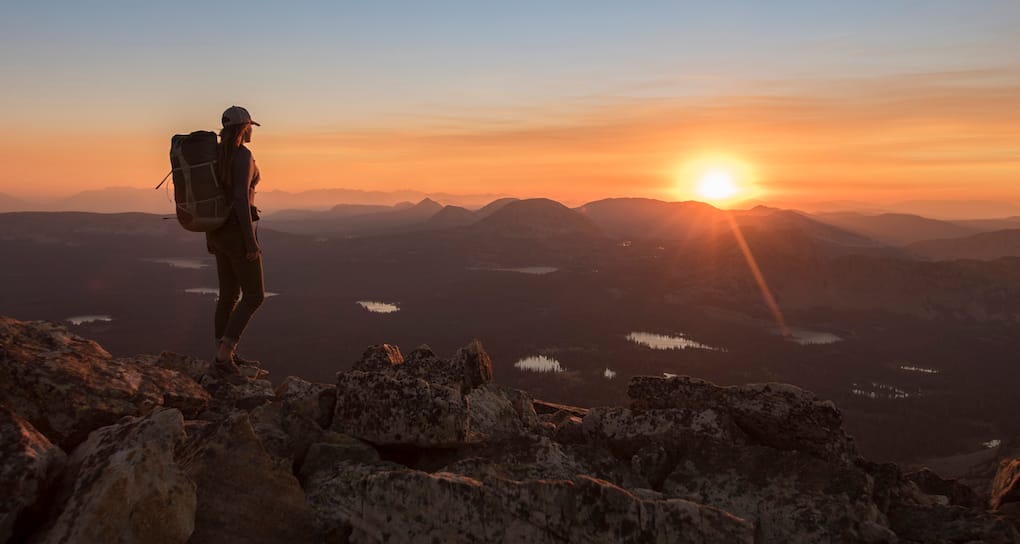 Leave it Better: Hikers Being Sponsored to Pick Up Your Trash