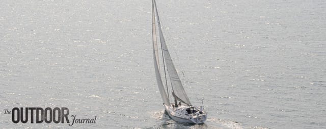 Indian sails across world alone- enters the record books