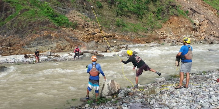 Rescue 3 International and IRF train five Indian paddlers in river rescue (Part 1)