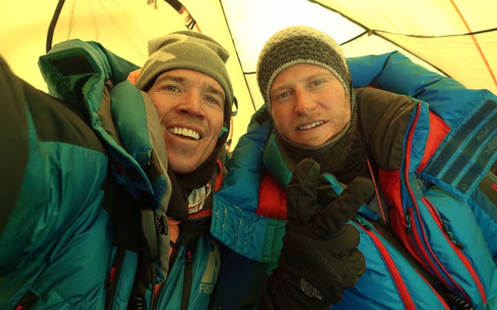 Snapchatting Climbers Return to Everest