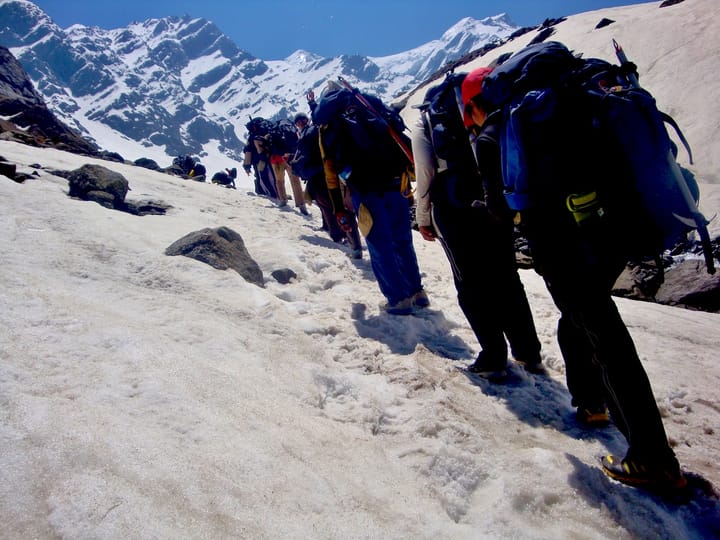A Woman’s Account of a Mountaineering School in Kashmir