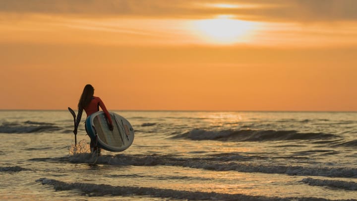 Lizzie Carr’s Stand-Up Paddleboard Buyer’s Guide