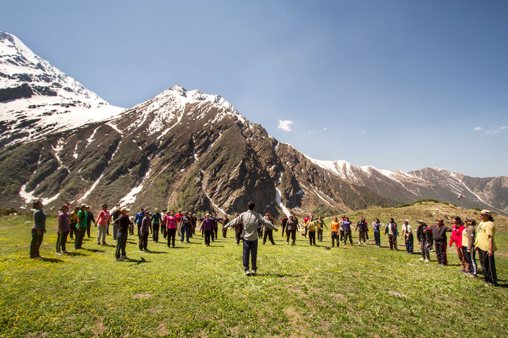 21.Cooling-down-session-at-the-Base-camp-after-a-short-but-tiring-walk-from-gujjar-hut