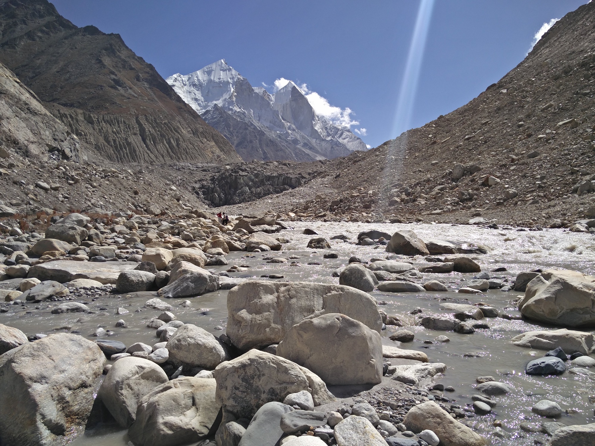 The team kicks off their sea expedition at Gaumukh where they can see the Himalayas. Photo © Shilpika Gautam