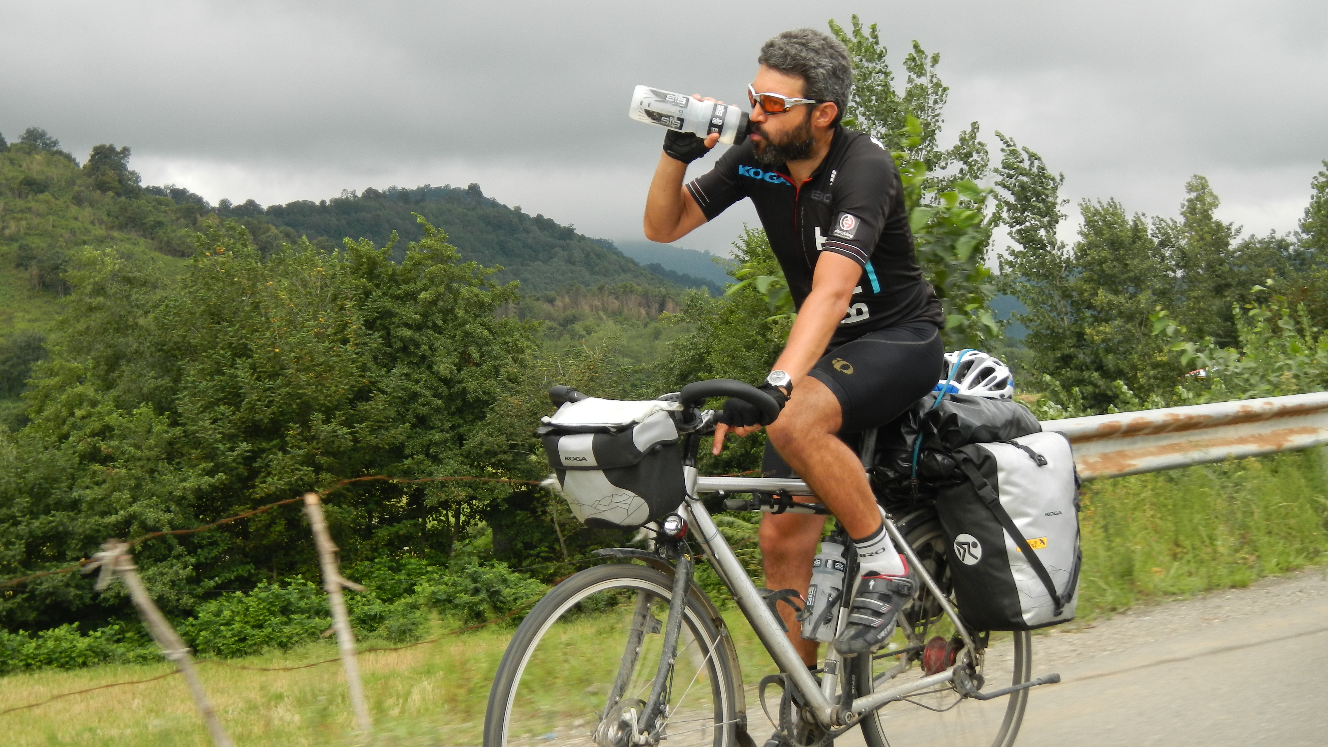 Reza cycling somewhere in north of Iran Image © Reza Pakravan