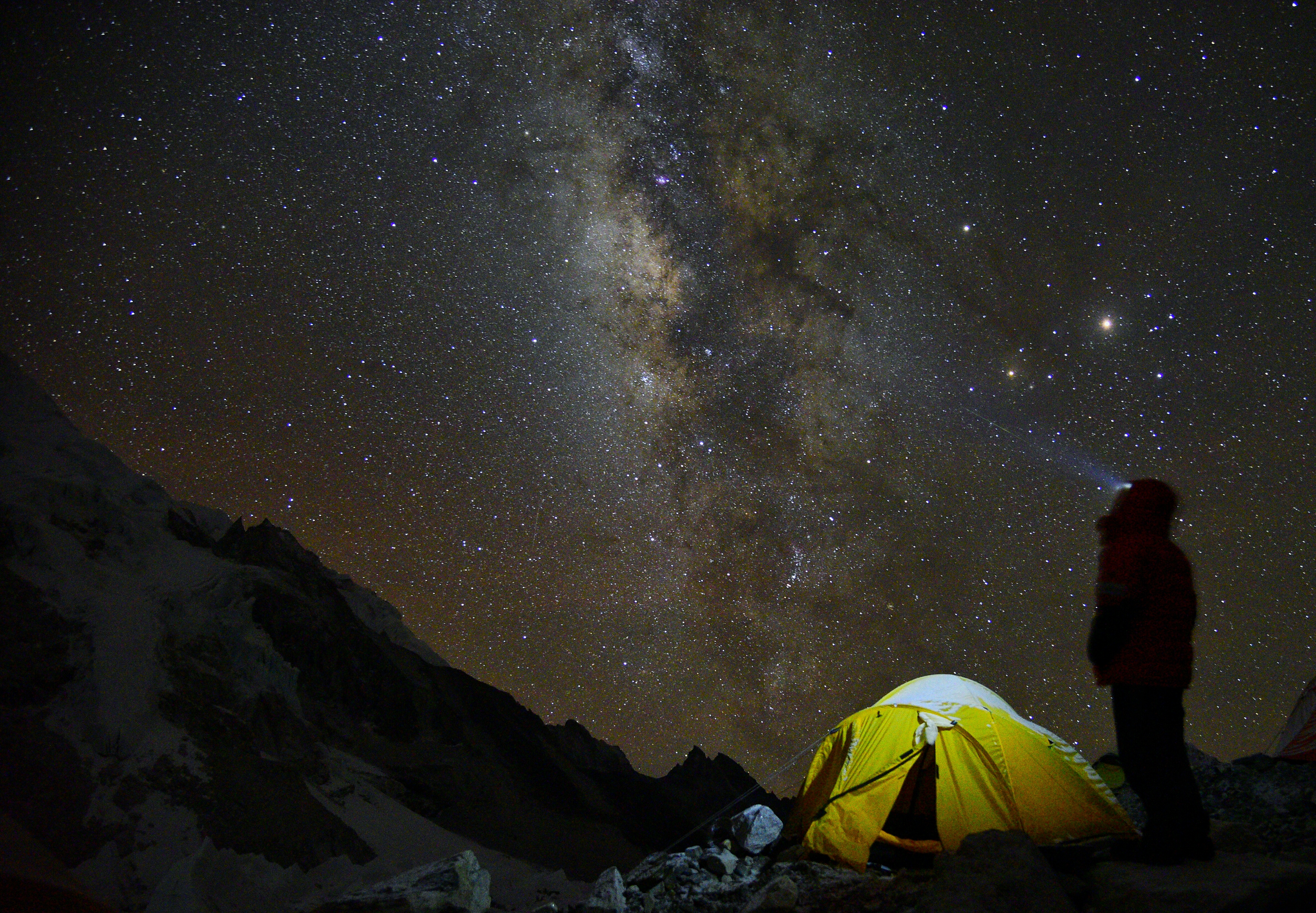 A clear Milky Way galaxy as seen from EBC. Image © Kuntal Joisher