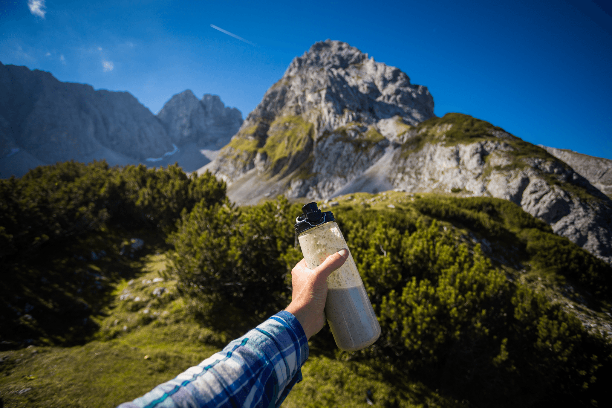 Using Nutberg during a hike. Photo Courtesy Tomas Sedlma