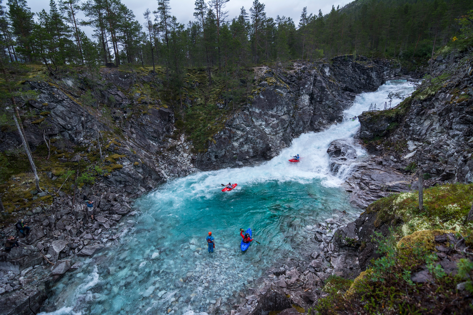 Ekstremespotsveko 2016.Kayaking Brandseth Team. Photo | © Carl van den Boom